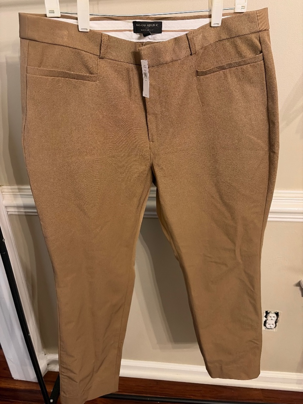 NWT Banana Republic Sloan Curvy Fit